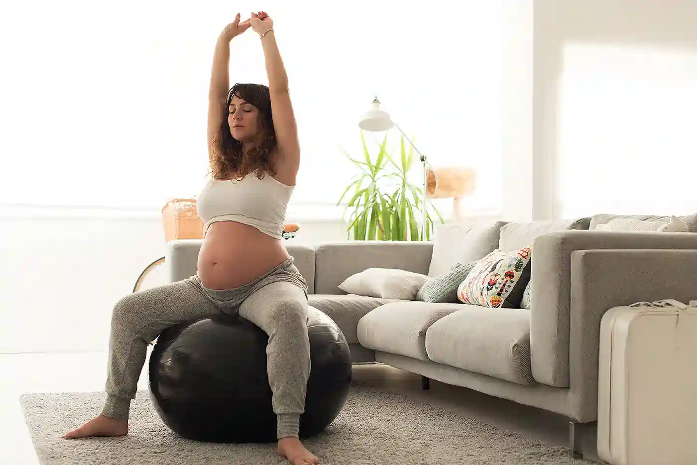 How to Support Your Core Safely During Pregnancy Blackwall